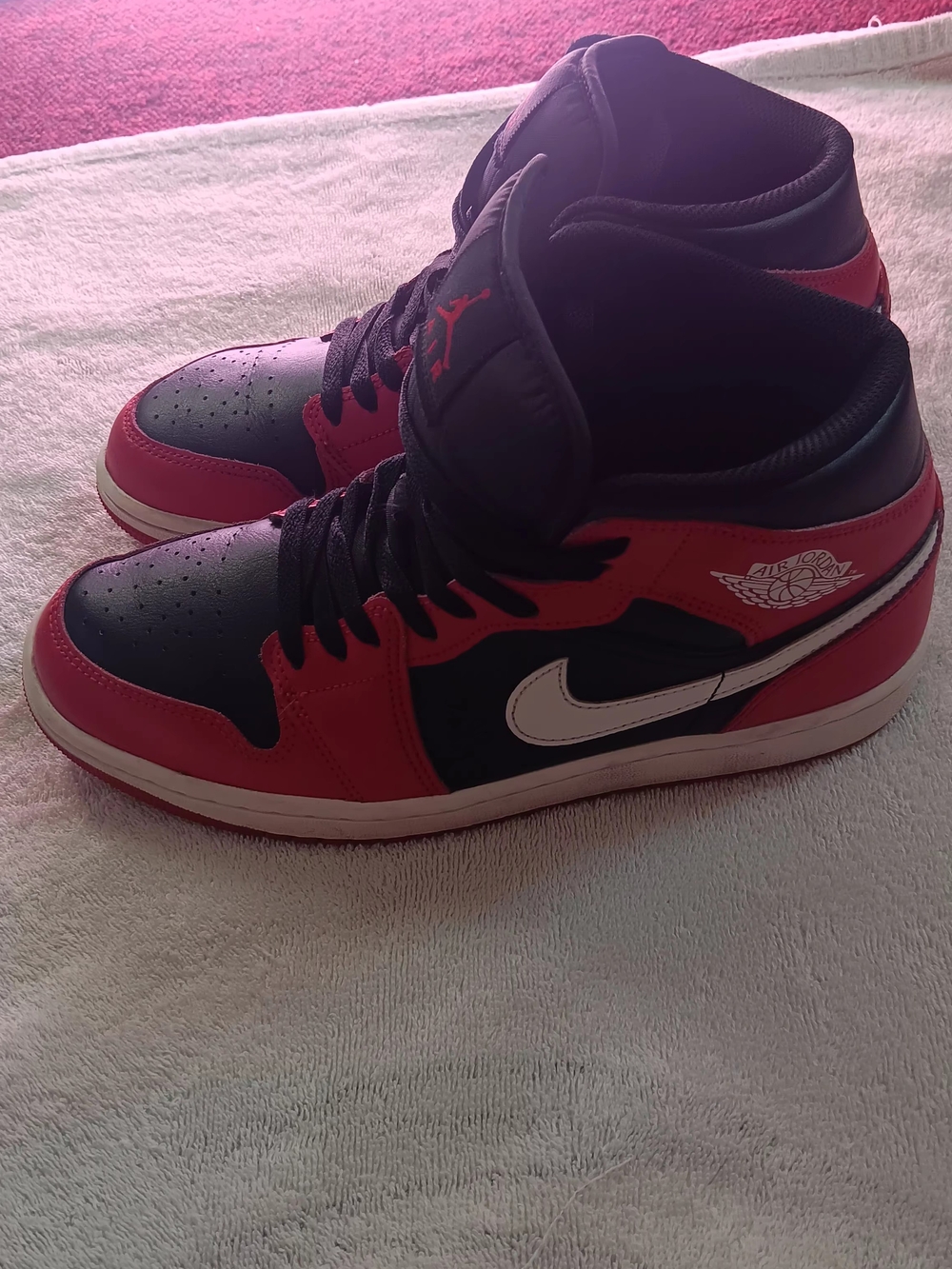 Jordan 1 Mid Black/Red Men’s Sneakers